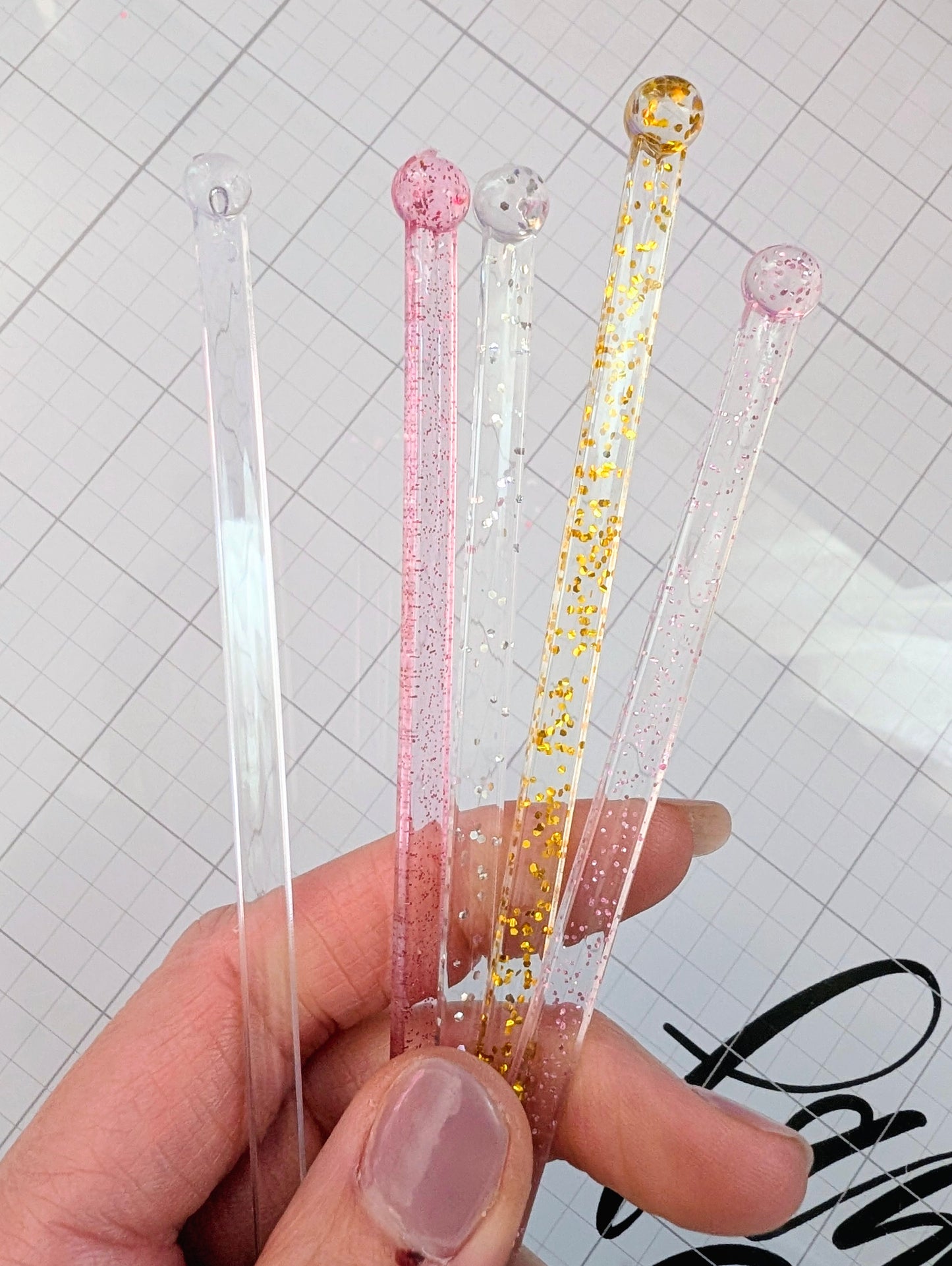 Clear Cake Topper Sticks