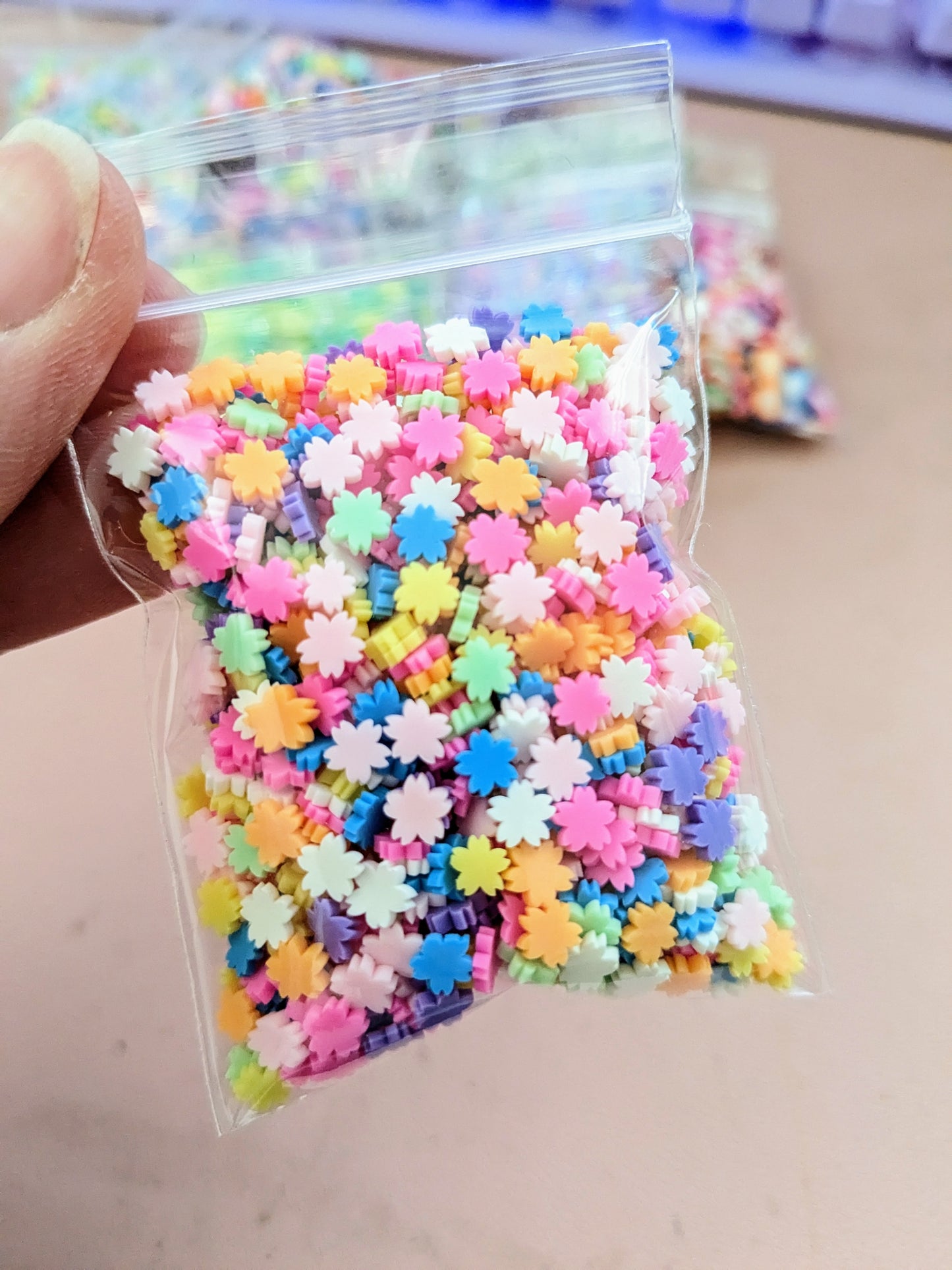 Blossom poly clay Confetti