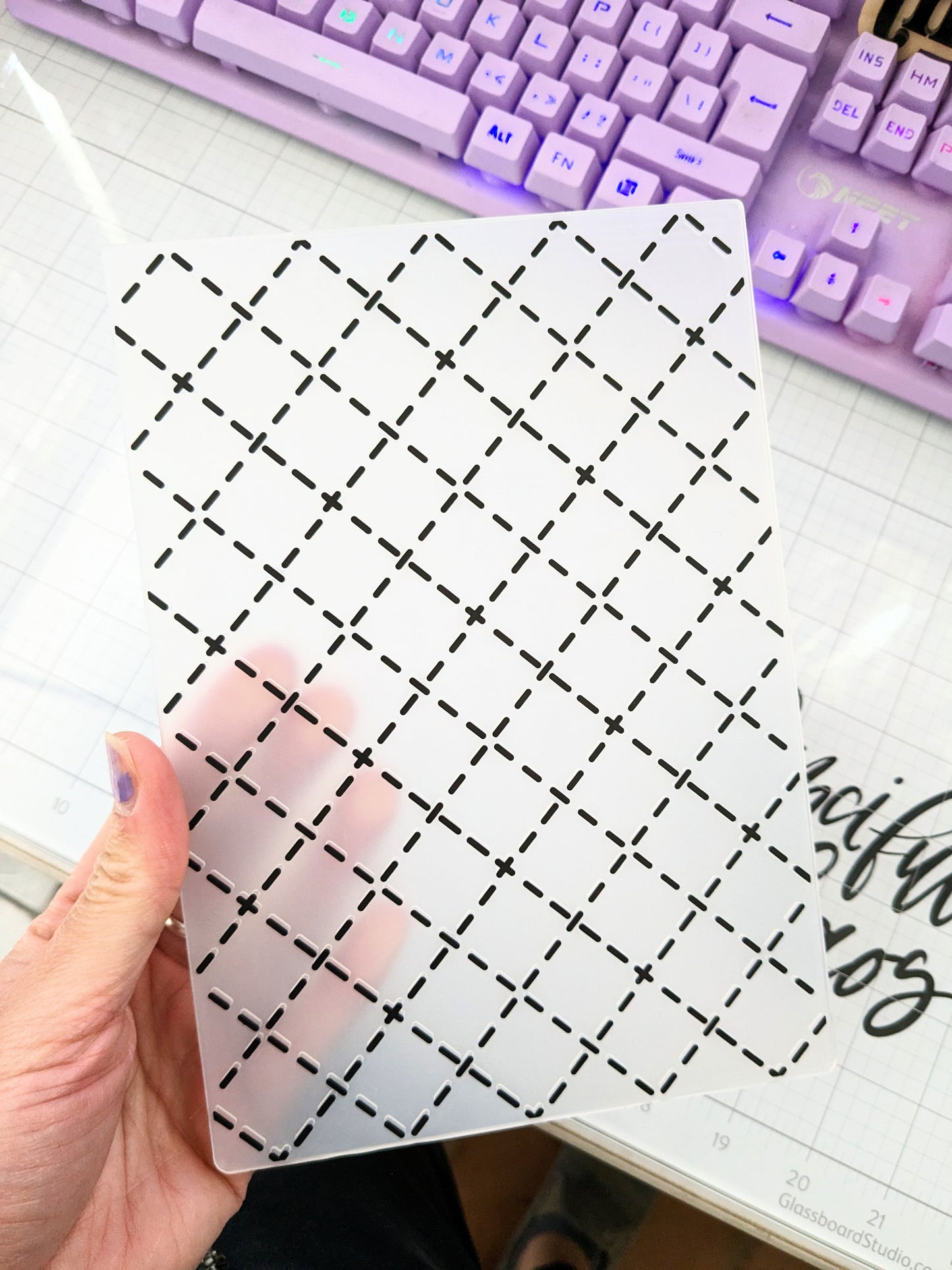 Dash Lines Embossing Folder