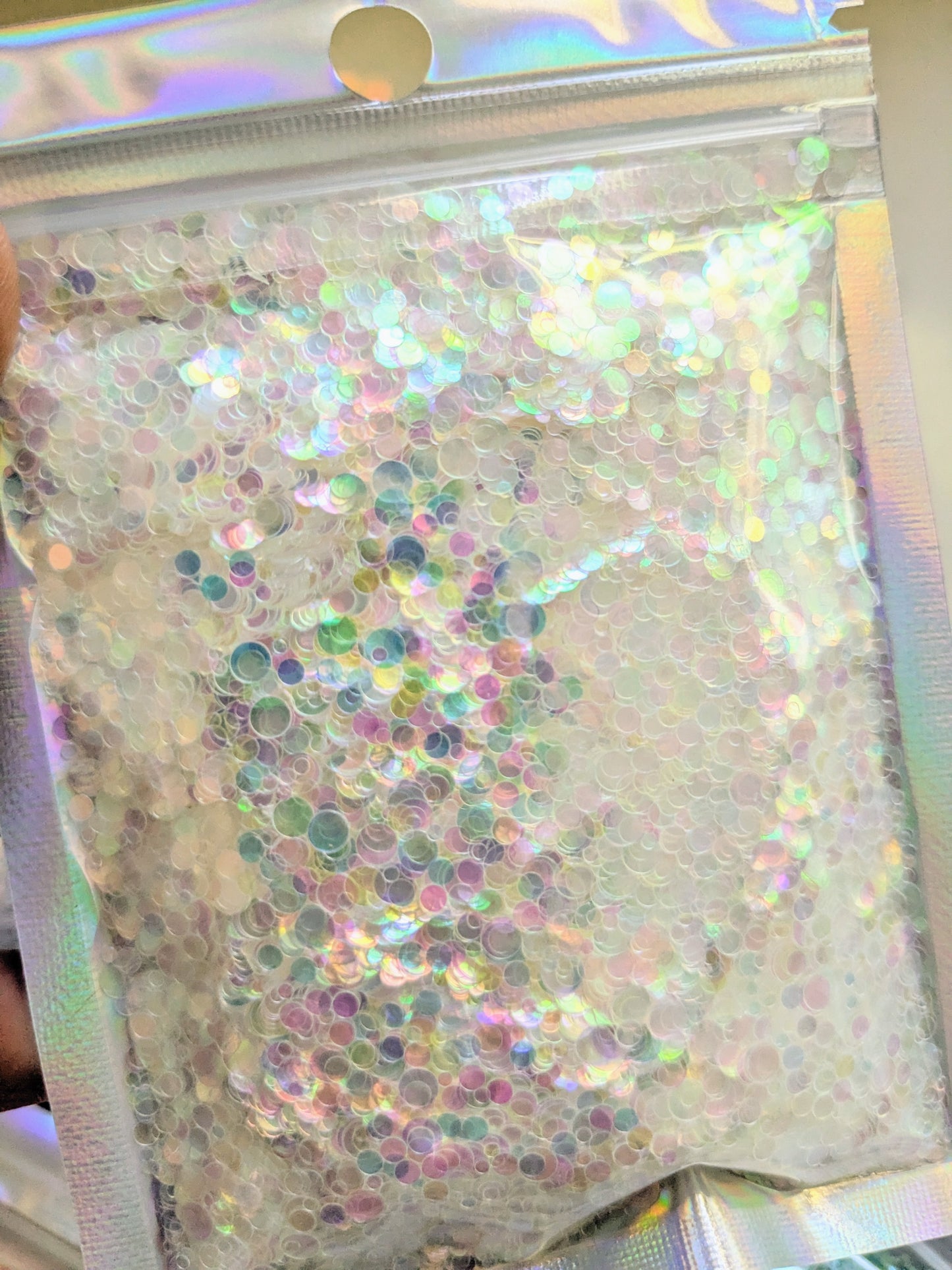 Chunky Circle Iridescent Glitter Confetti