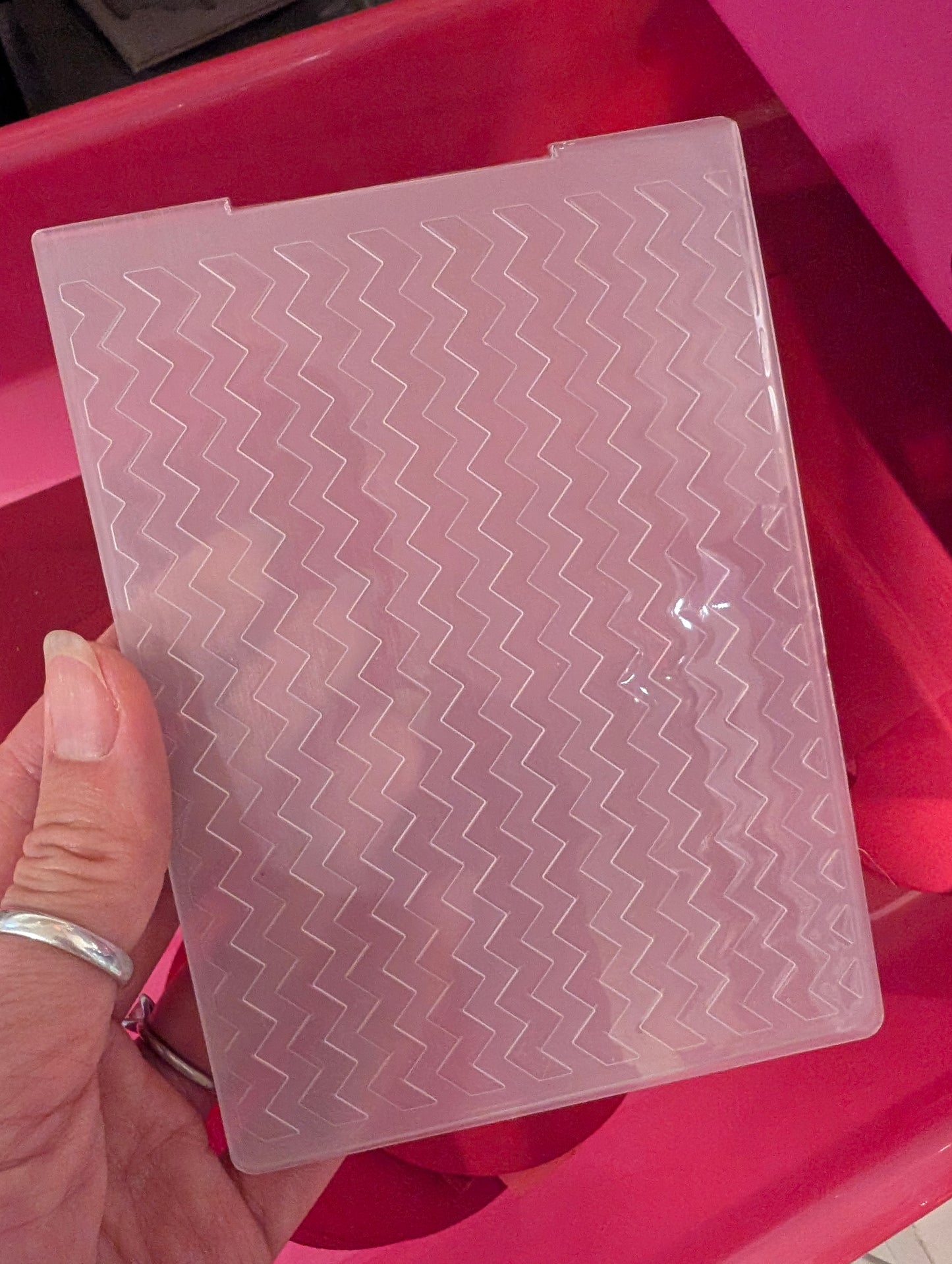 Zig Zag Embossing Folder