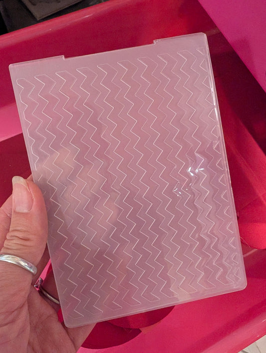 Zig Zag Embossing Folder