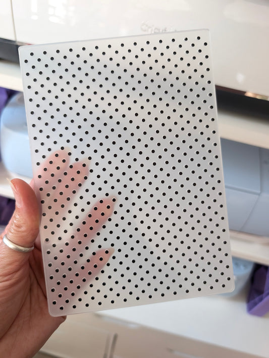 Swiss Dots XL Embossing Folder