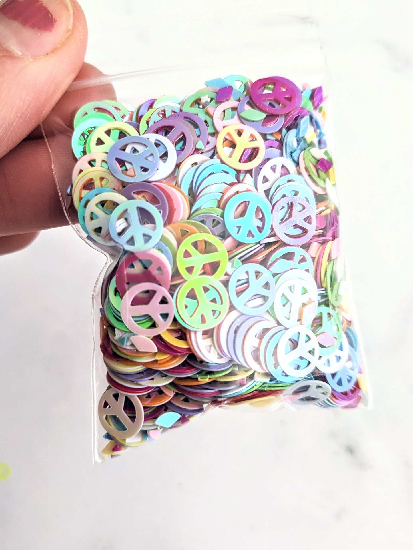 Groovy Retro Confetti